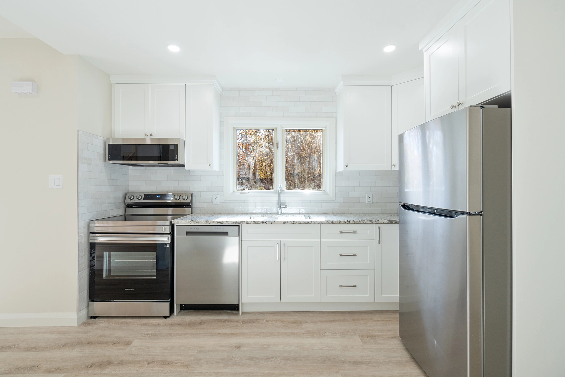 109 Biscay Rd-Interior-Unit 1-10 copy