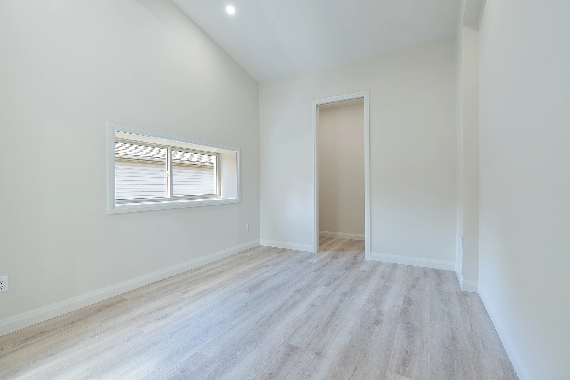 109 Biscay Rd-Interior-Unit 1-13 copy