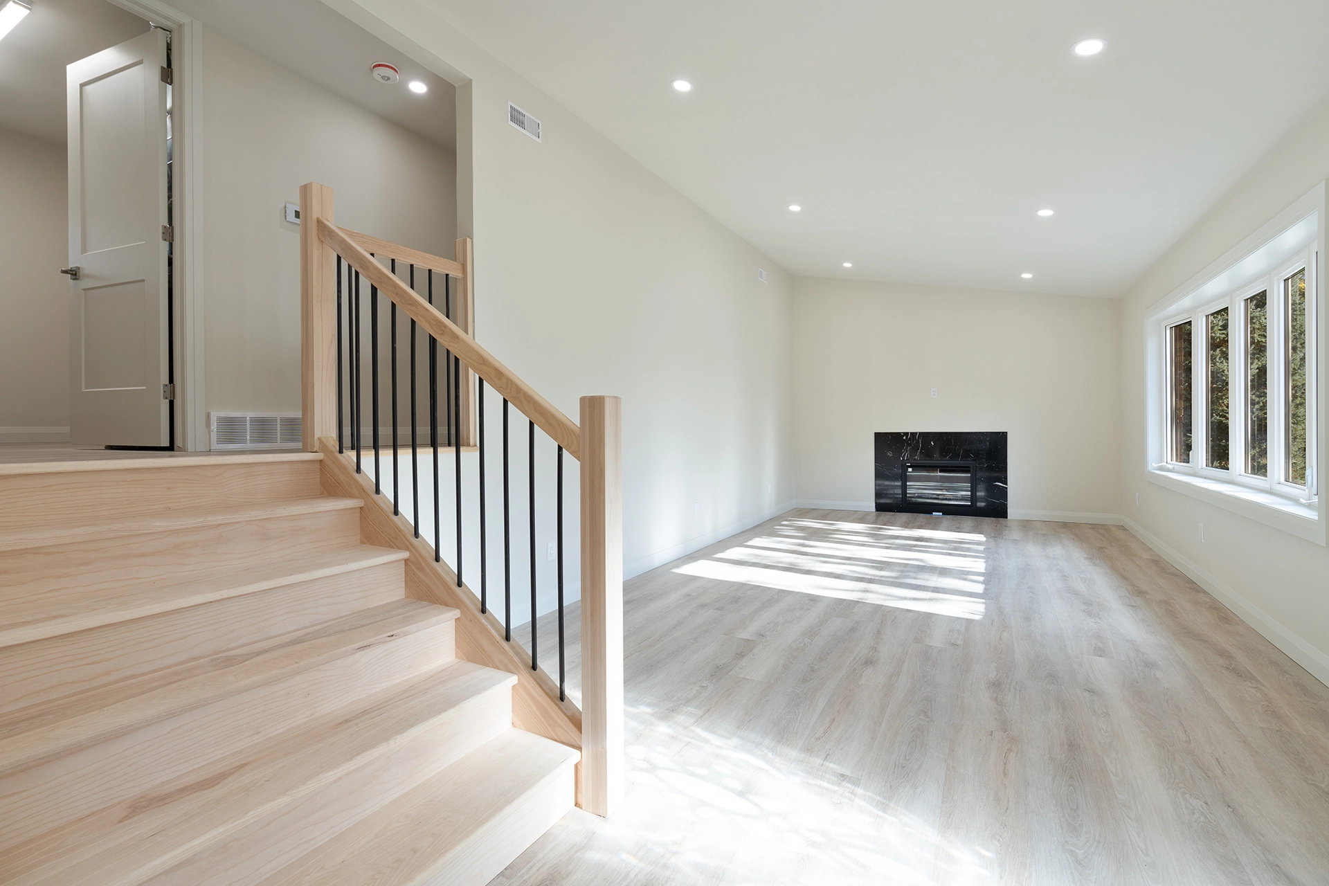 109 Biscay Rd-Interior-Unit 1-2 copy