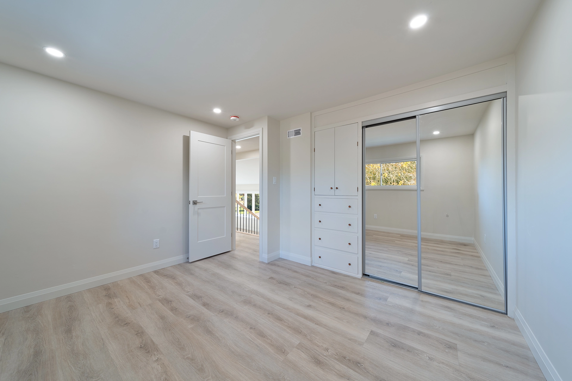 109 Biscay Rd-Interior-Unit 1-23 copy
