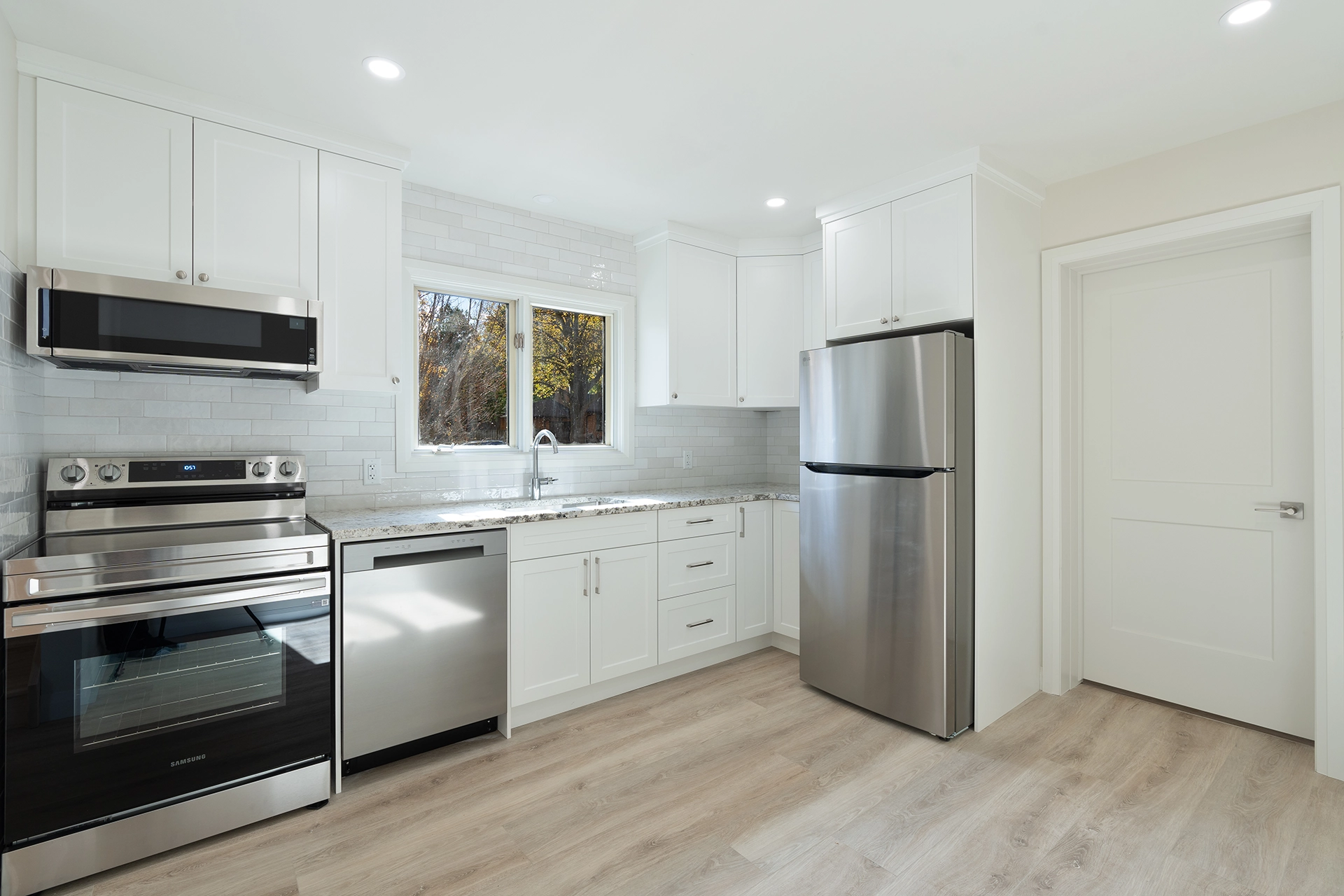 109 Biscay Rd-Interior-Unit 1-8 copy