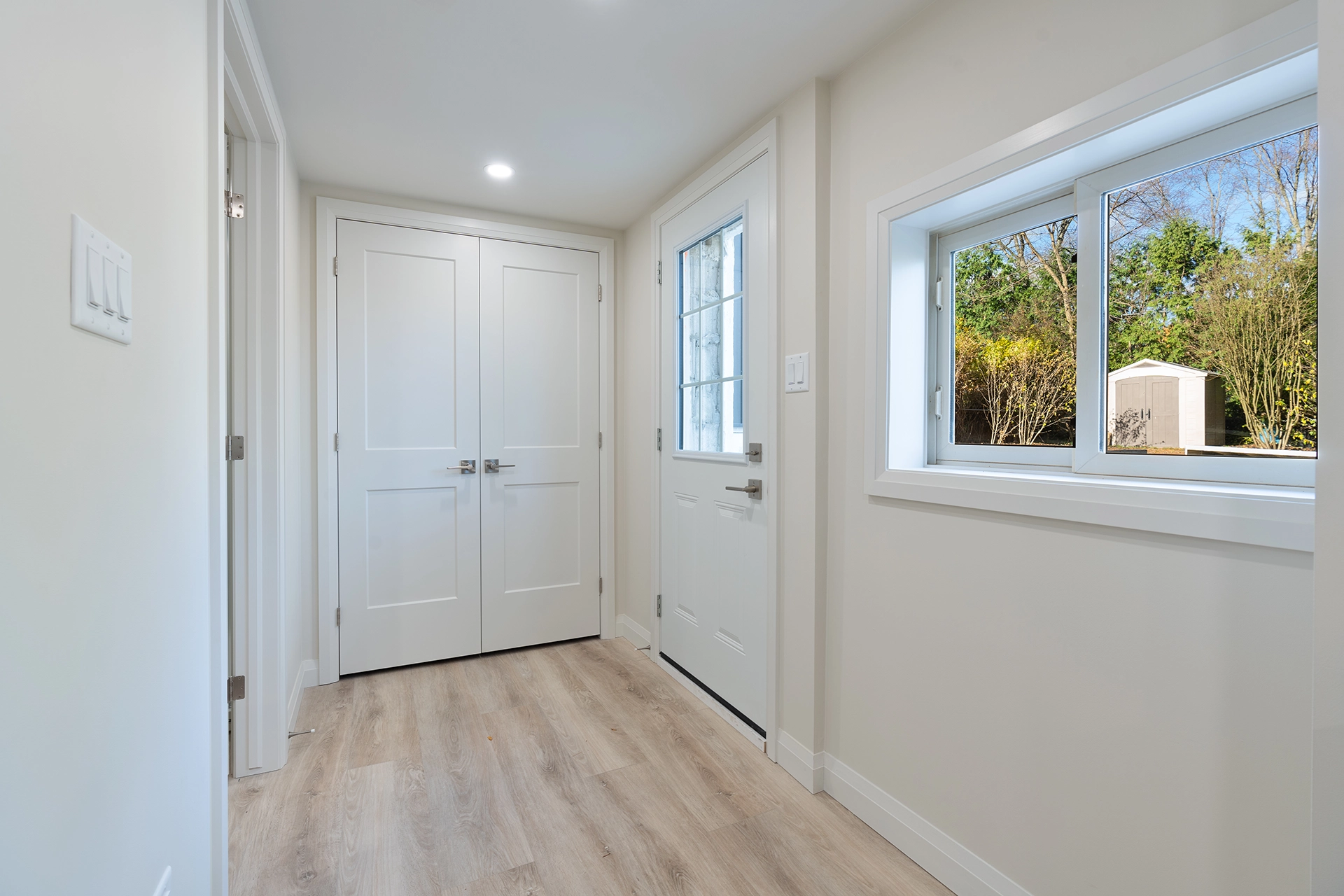 109 Biscay Rd-Interior-Unit 2-1 copy