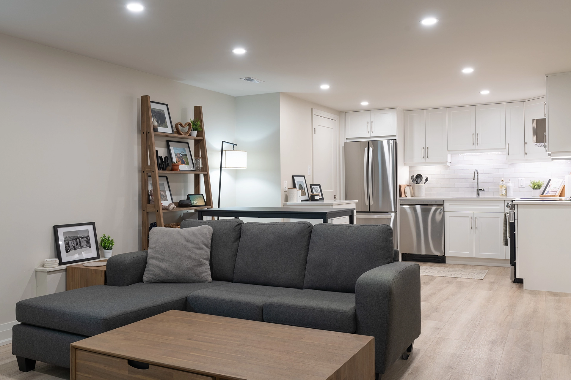 42 Bromleigh Ave-Interior-15 copy